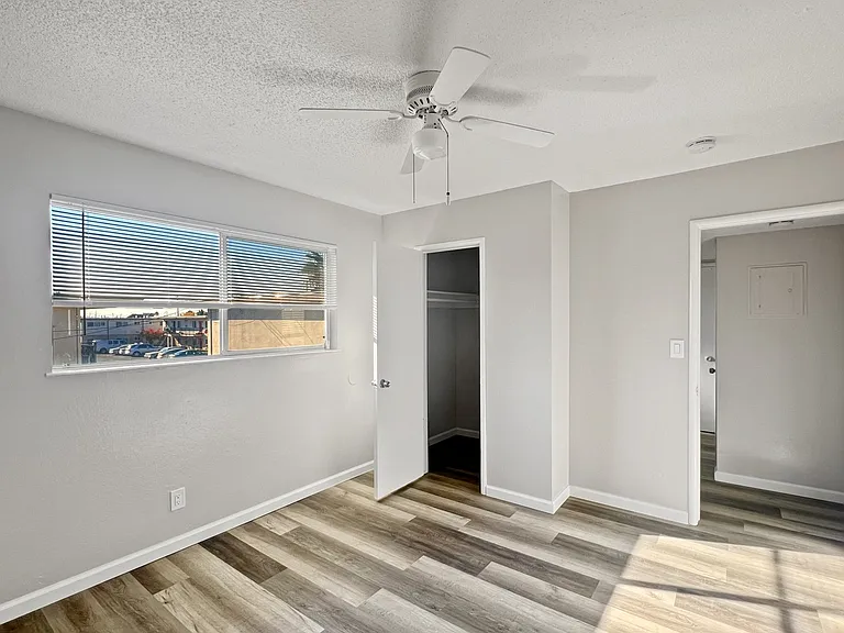 Ethan Apartments — Photo 55