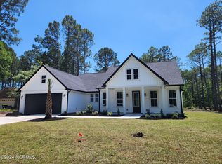 255 Boundary Loop Rd NW, Calabash, NC 28467