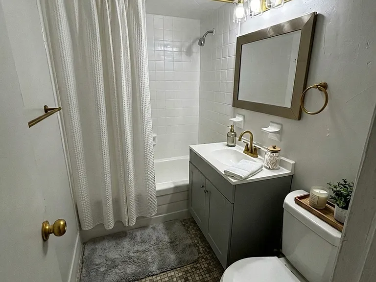 3239 Justina Rd #7 — Photo 13