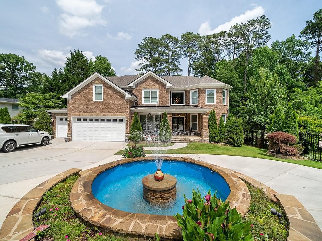 2109 Clairmont Rd, Decatur, GA 30033 | Zillow