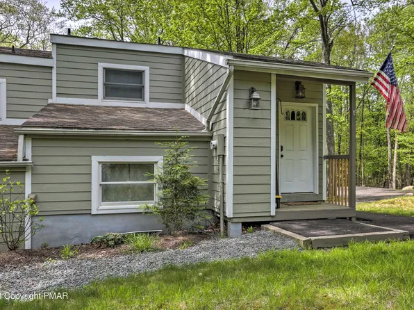 489 Moseywood Rd, Lake Harmony, PA 18624