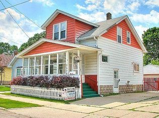 2521 71st St, Kenosha, WI 53143