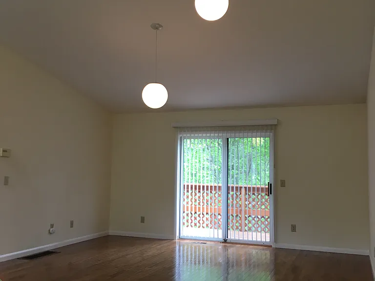 5 Yardley Grn #5 — Photo 10