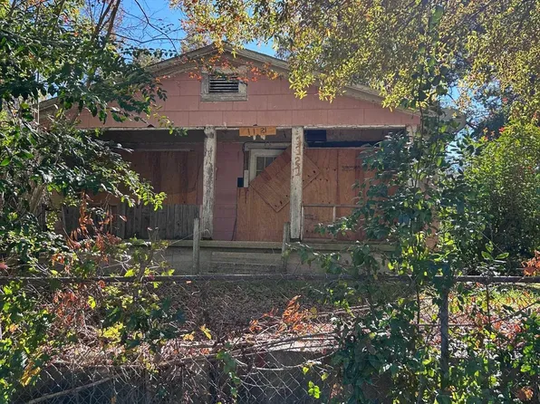 1121 Stevens St, Magnolia, AR 71753