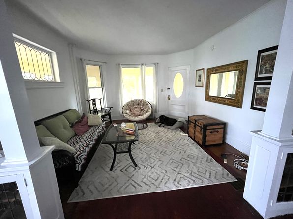 380 Main St #1