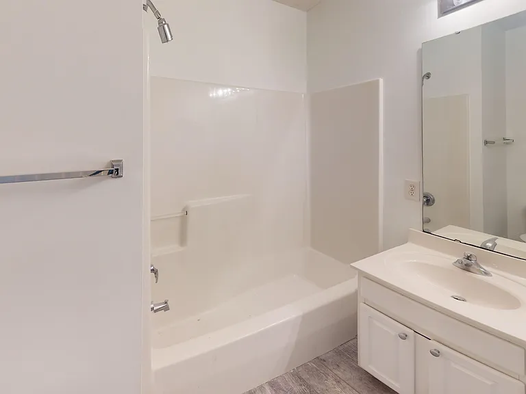 1148 Academic Dr — Photo 6