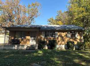 409 Garland St, Greenfield, TN 38230