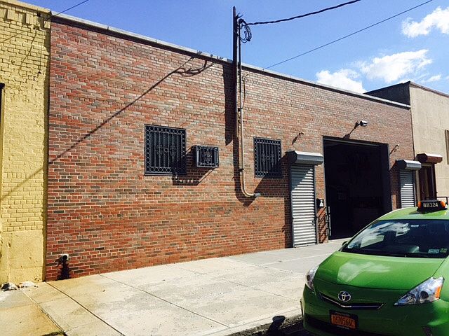 1st image of 18-11  38th Street