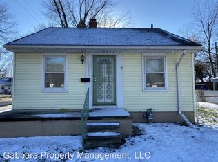 18598 Kenosha Ave, Harper Woods, MI