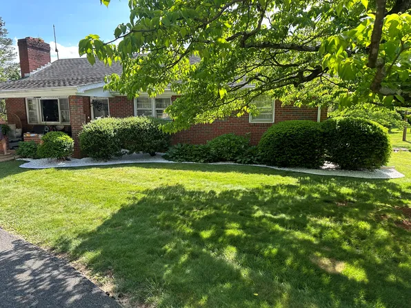 1877 Afton Mountain Rd, Afton, VA 22920