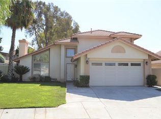 7831 Rose Ct, Highland, CA 92346