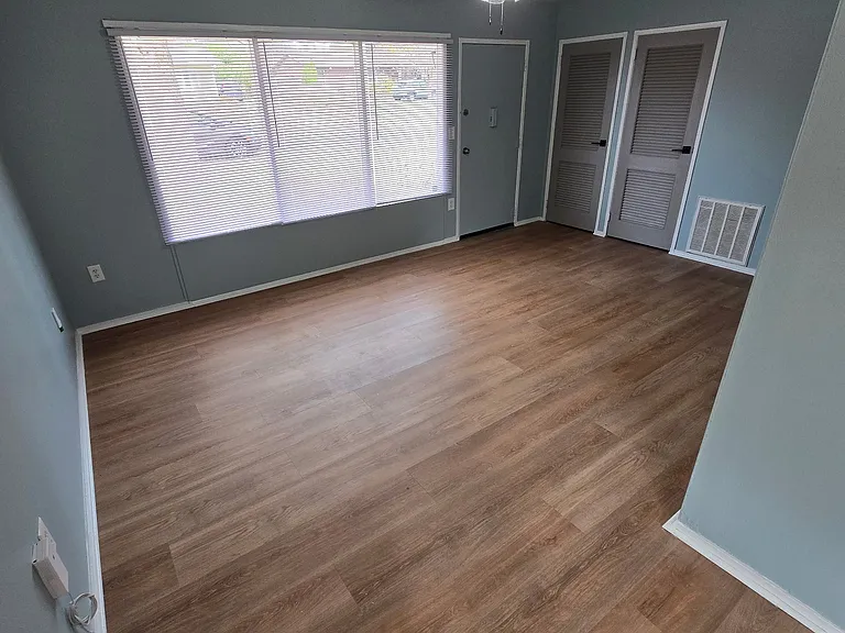 1702 Wakefield Dr NE — Photo 14