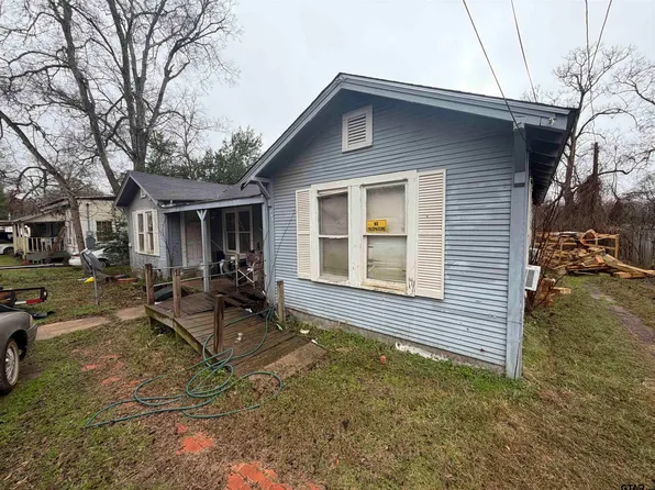 707 E San Jacinto Ave, Crockett, TX 75835