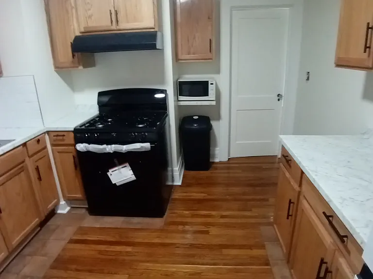 123 Onondaga Ave #2 — Photo 52