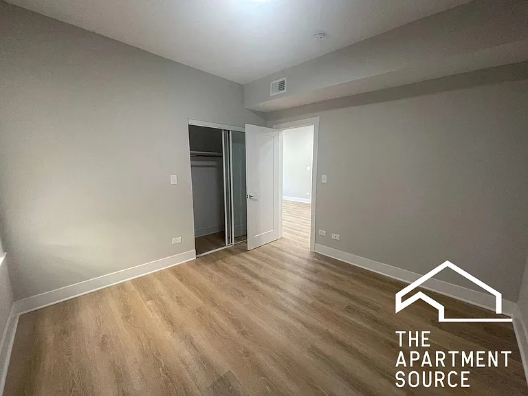2410 N Tripp Ave #1 — Photo 6