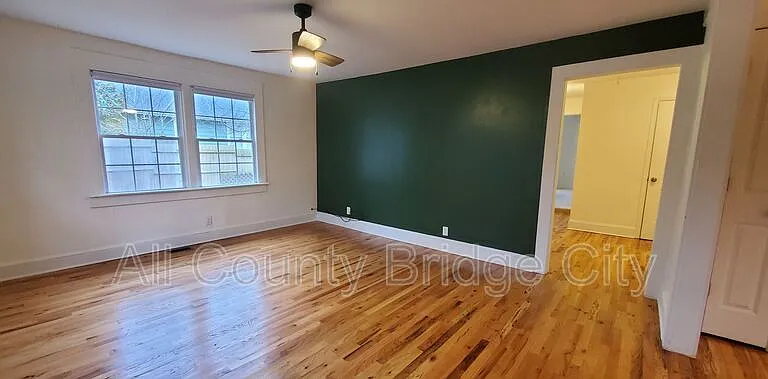 4 Hall Rd — Photo 2