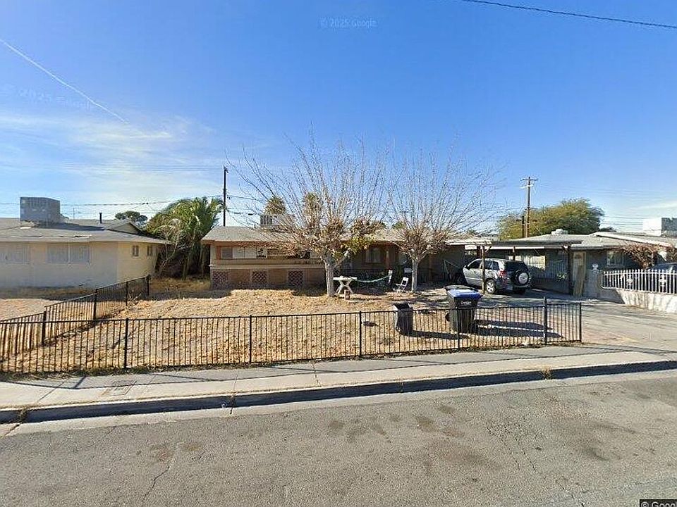 1st image of 1017 N Tonopah Dr