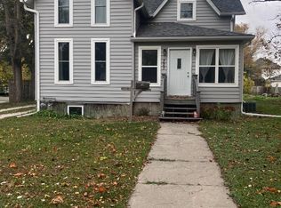 327 Elm Ave, Story City, IA 50248