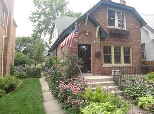 6931 31st St, Berwyn, IL 60402
