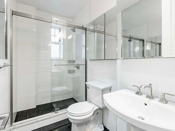 5th image of 162 W 13th St APT 24