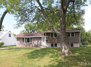 5421 N Nottingham Pl, Peoria, IL