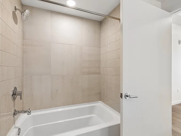 Maru Apartments — Photo 105