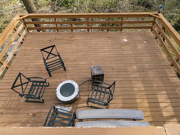 4th image of 28779 Zion Dr