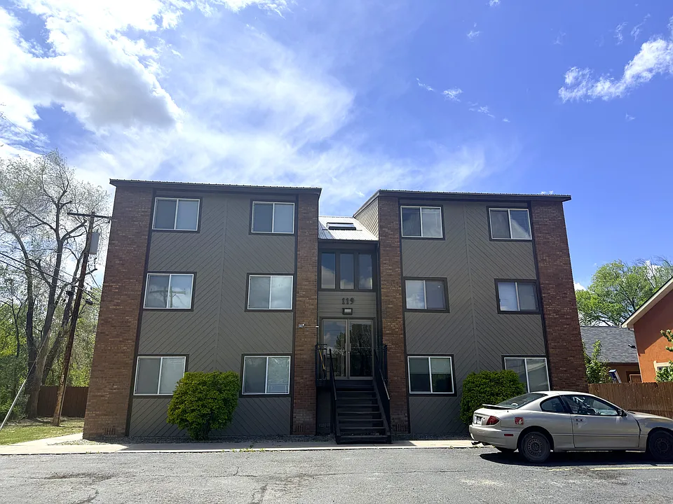 119 N Lot Ave #F