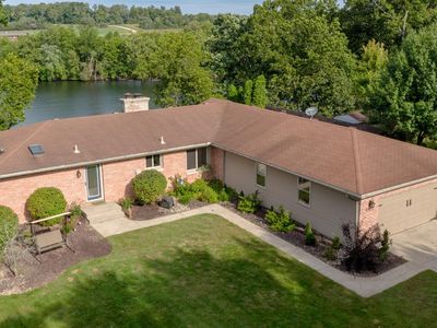4431 E River Rd, Buchanan, MI, 49107