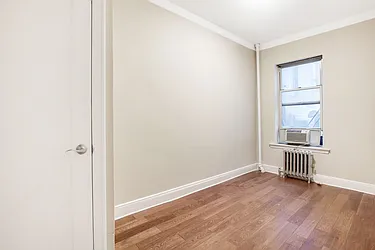 Rented by Cooper & Cooper Real Estate