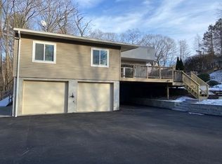 38 Inwood Rd, Auburn, MA 01501