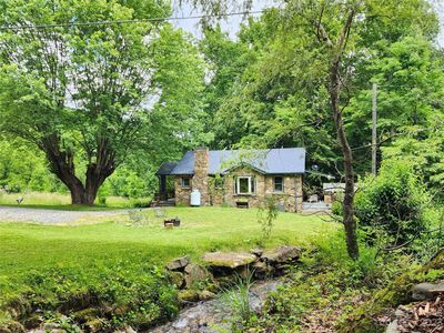 438 Haw Branch Rd, Barnardsville, NC, 28709