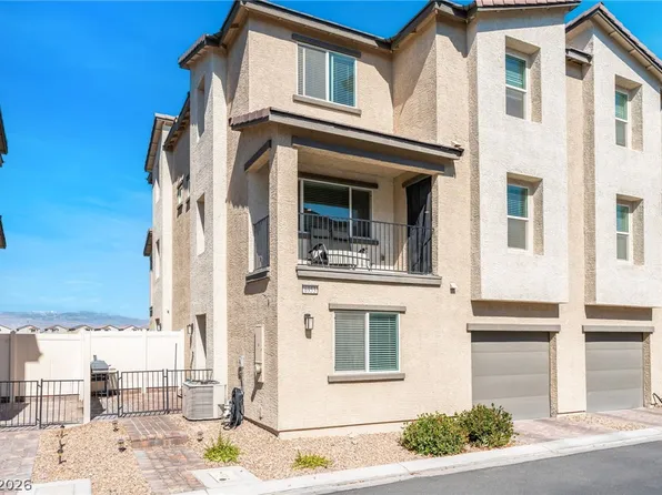 6953 Midnight Bronze St, North Las Vegas, NV 89086