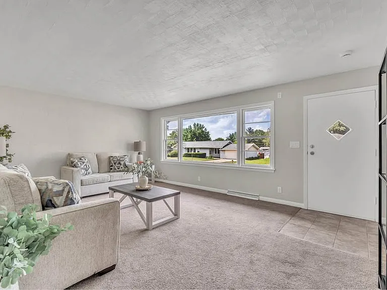 6209 Fair Ave — Photo 11