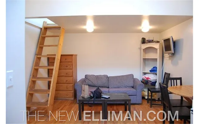 Rented by Douglas Elliman | media 19