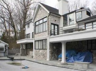 20 Wetmore Rd, Staten Island, NY 10301