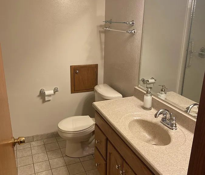 18525 Heathway Ln — Photo 14