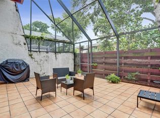 3003 Lakewood Ln, Hollywood, FL 33021