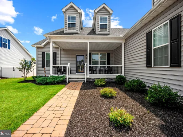 68 Clear Spring Ct, Felton, DE 19943