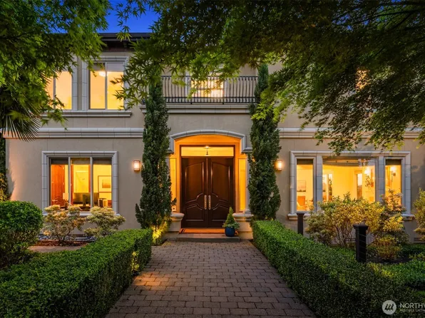 2719 98th Avenue NE, Clyde Hill, WA 98004