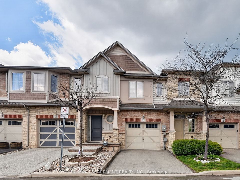 1st image of 8 Lakelawn Rd #11