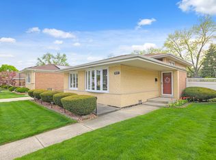 9616 Mayfield Ave, Oak Lawn, IL 60453
