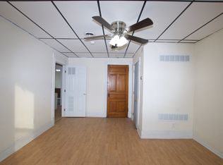 21 7th St #2, Wheeling, WV 26003