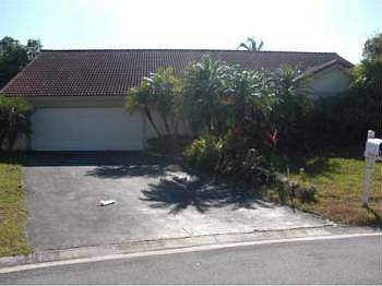 2nd image of 908 NW 114th Ave