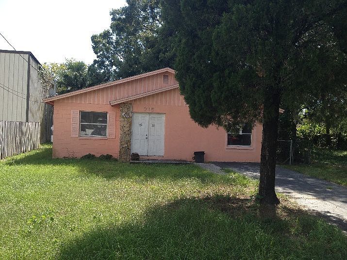 1st image of 715 E Eskimo Ave