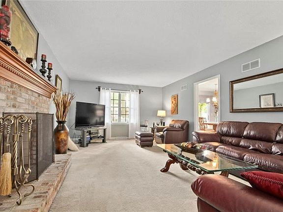 5th image of 1798 Island Dr