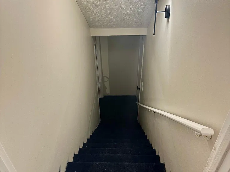 100 Park Hill Ln — Photo 18