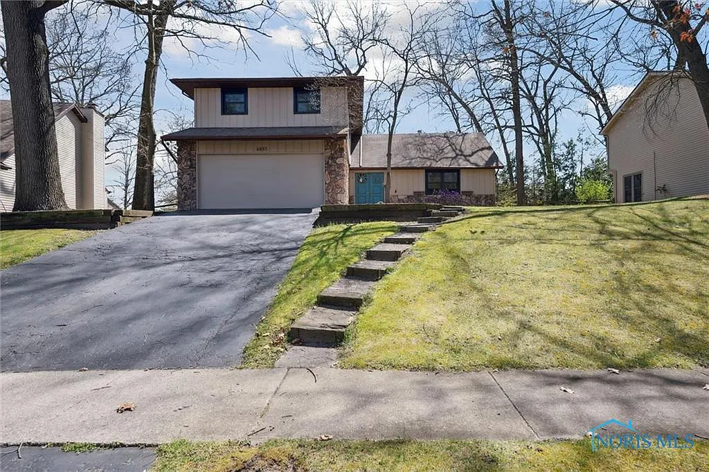 6803 Hampsford Cir photo 1