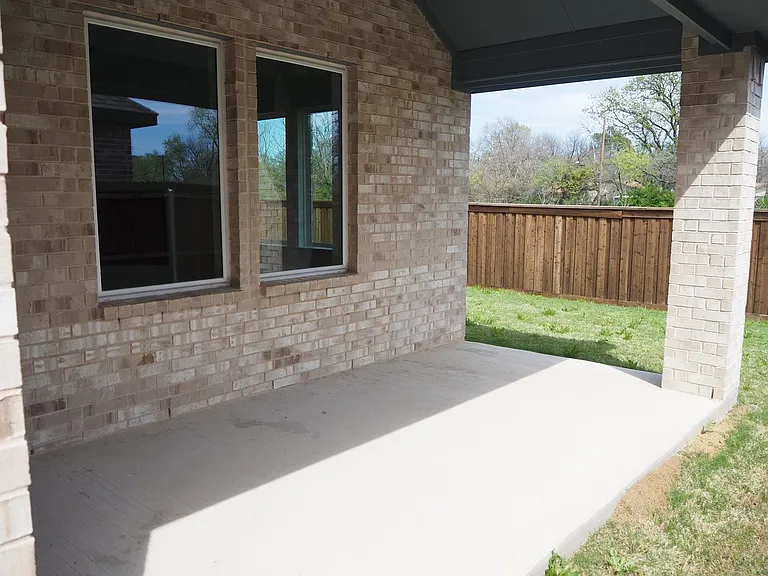 2201 Yellowhammer Rd — Photo 31