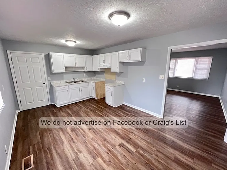 6212 Fanning Cir — Photo 3
